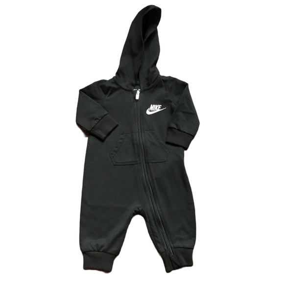 NIKE BABY HOODED COVERALL & BOOTIES SIZE 3 MONTHS - Picture 3 of 5